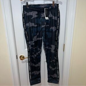 Kenneth Cole City Camo Pants Medium